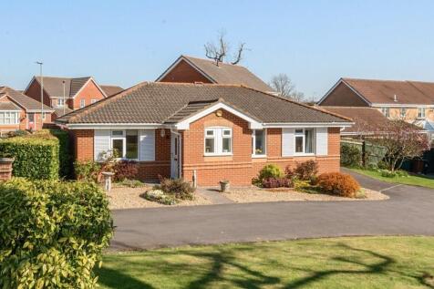 6 Plantagenet Drive