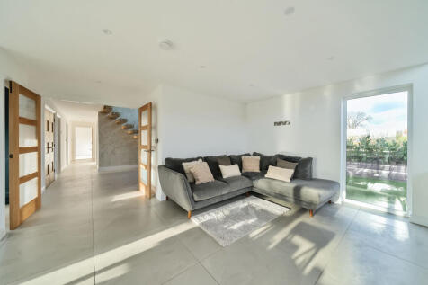 Sitting Area