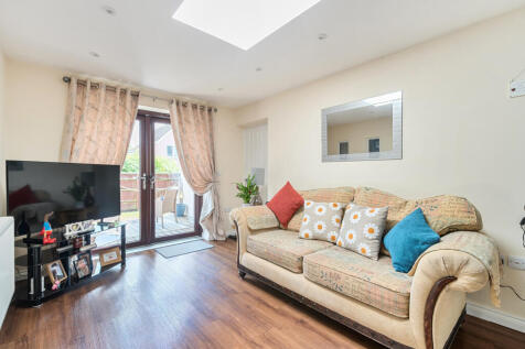 Dining/Family Room