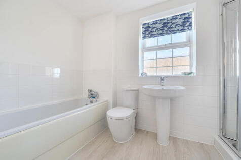 Family Bath/Shower