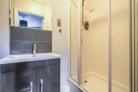 En Suite Shower Room