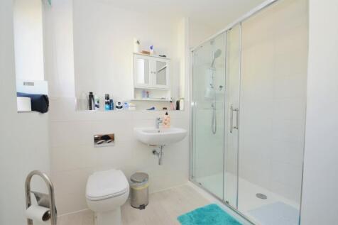 En Suite Shower Room