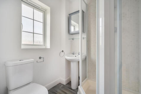 En Suite Shower Room