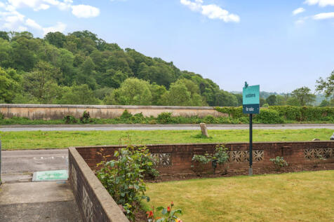 Seddons, Tiverton