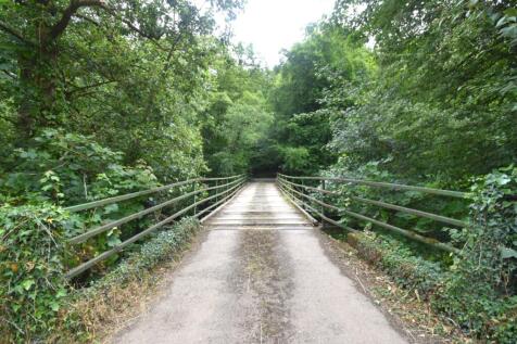 Bampton Seddons
