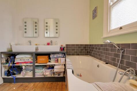 Modern Bathroom