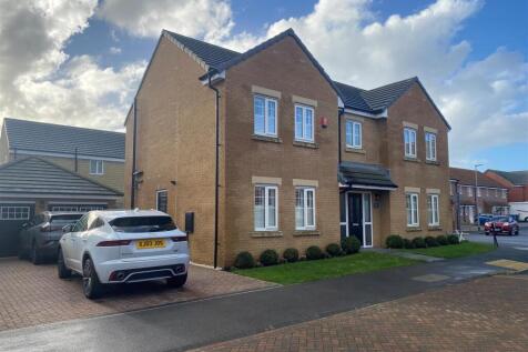 10 bromby close front pic.jpg