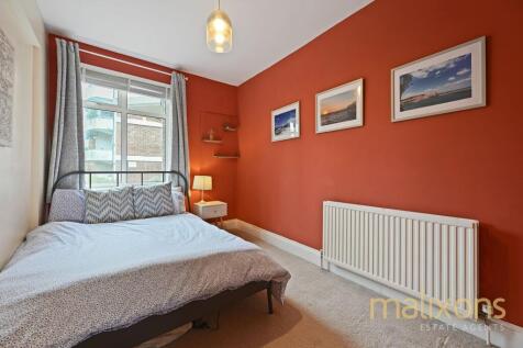 Second bedroom