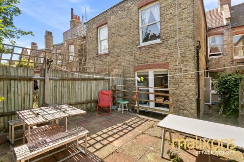 Property Image 12