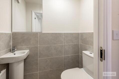 Cloakroom/wc