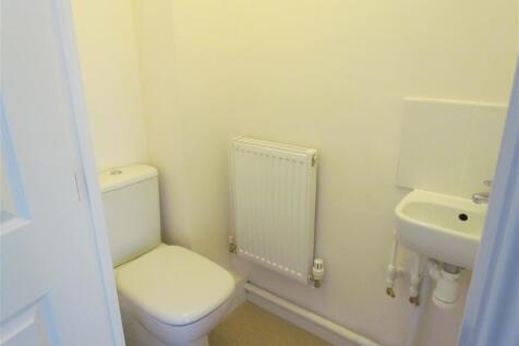 Cloakroom/wc
