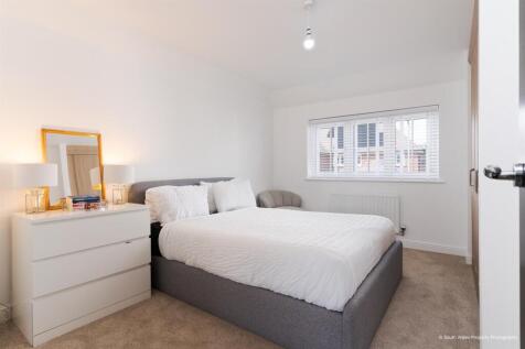 6 Coed Golau Close, Llanwern-SWPP-WEB-31.jpg