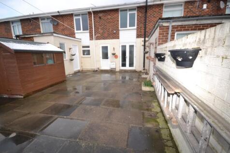 REAR COURTYARD