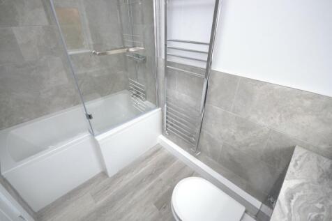 BATHROOM / WC