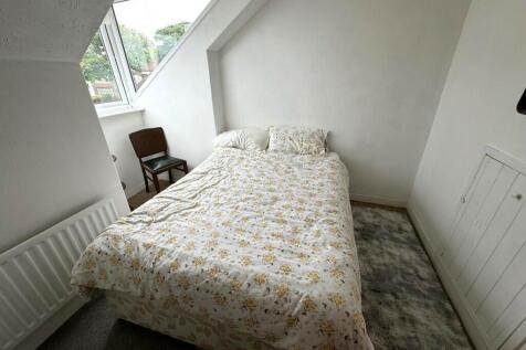 1ST FLOOR BEDROOM