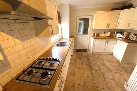 KITCHEN / DINER