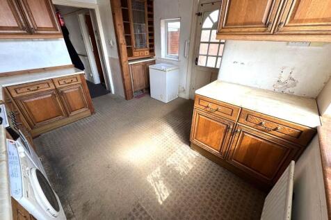 KITCHEN / DINER
