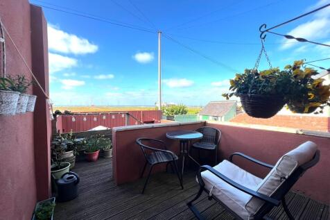 UPPER LEVEL GARDEN