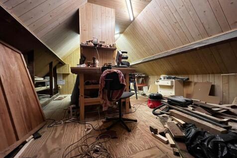 LOFT ROOM