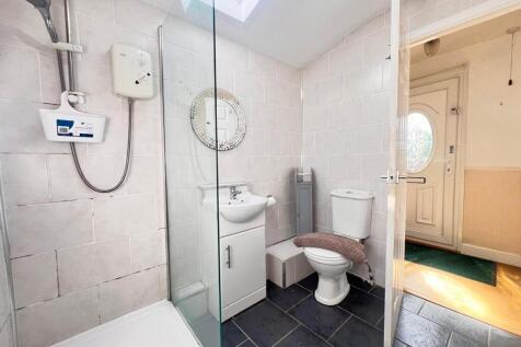 SHOWER/ WC 