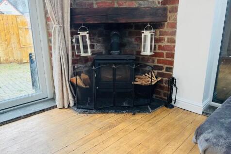 LOG BURNER