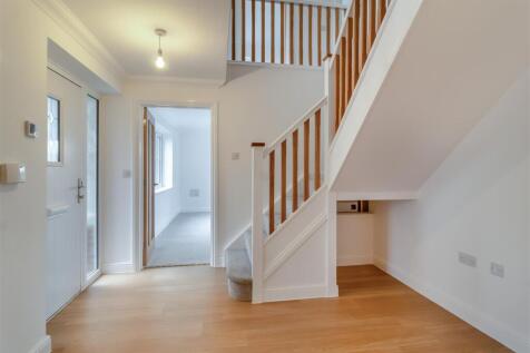 8524168-interior10.jpg