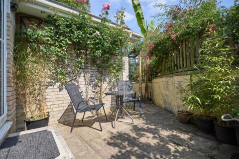Hanley House, Diss 47.jpg