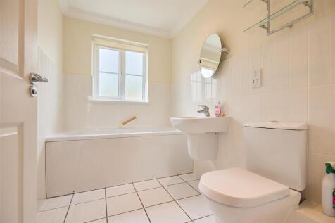 84D Willbye Avenue 11.jpg