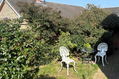 Garden 1.jpg