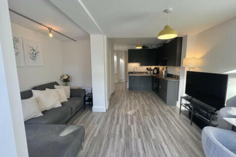 Living Room Kitch...
