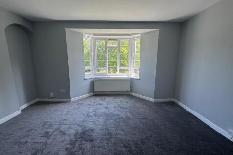 lounge 3