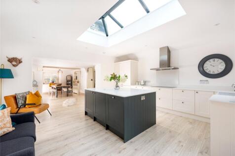 Kitchen/Family Room