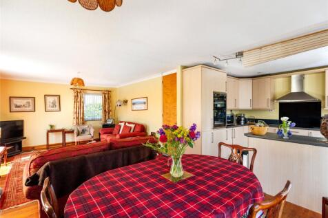 Dining/Family Room