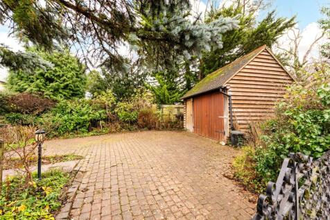 2nd Drive and Garage