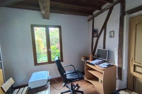 Photo 18