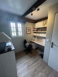 Photo 31