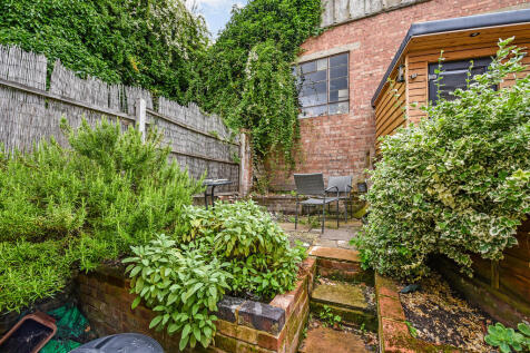 Property Image 8