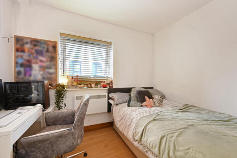 sketch_Ph5_629086...