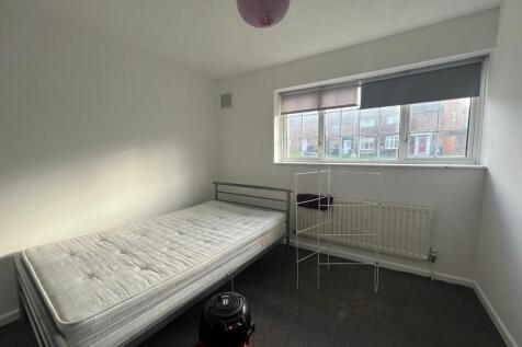 a1a4056f-7610-40e...