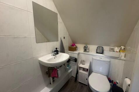 ce9de77f-2fad-4cd...