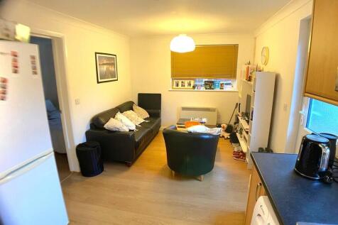 99d85e93-5bb4-479...