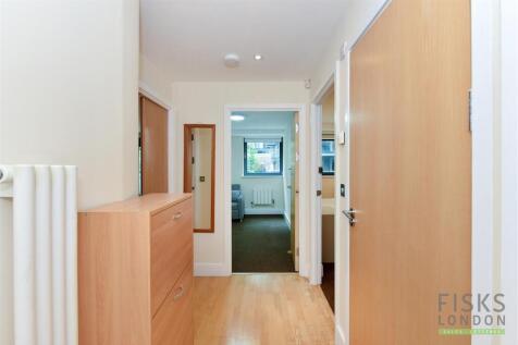 Flat 5 Millharbour (4).JPG