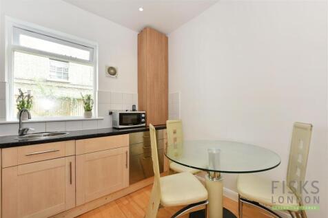 Flat 1, Hamilton House (2).JPG