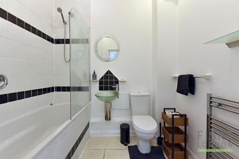 Flat 1, Hamilton House (6).JPG