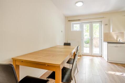 Dinning 2-interior28.jpg