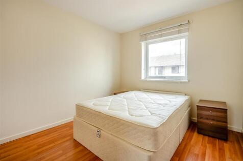 Bed 2-interior08.jpg