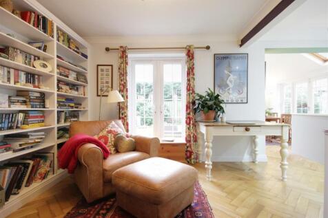 DAY ROOM