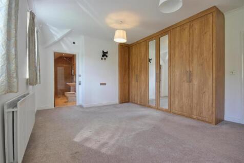 MASTER BEDROOM 1 (REAR)
