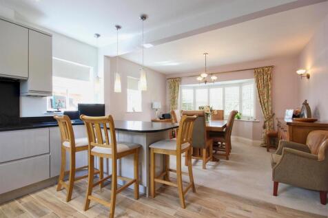 COMBINED DAY ROOM AND KITCHEN