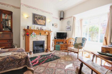 SITTING ROOM OR BEDROOM 4